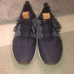 New Balance women’s tennis shoes